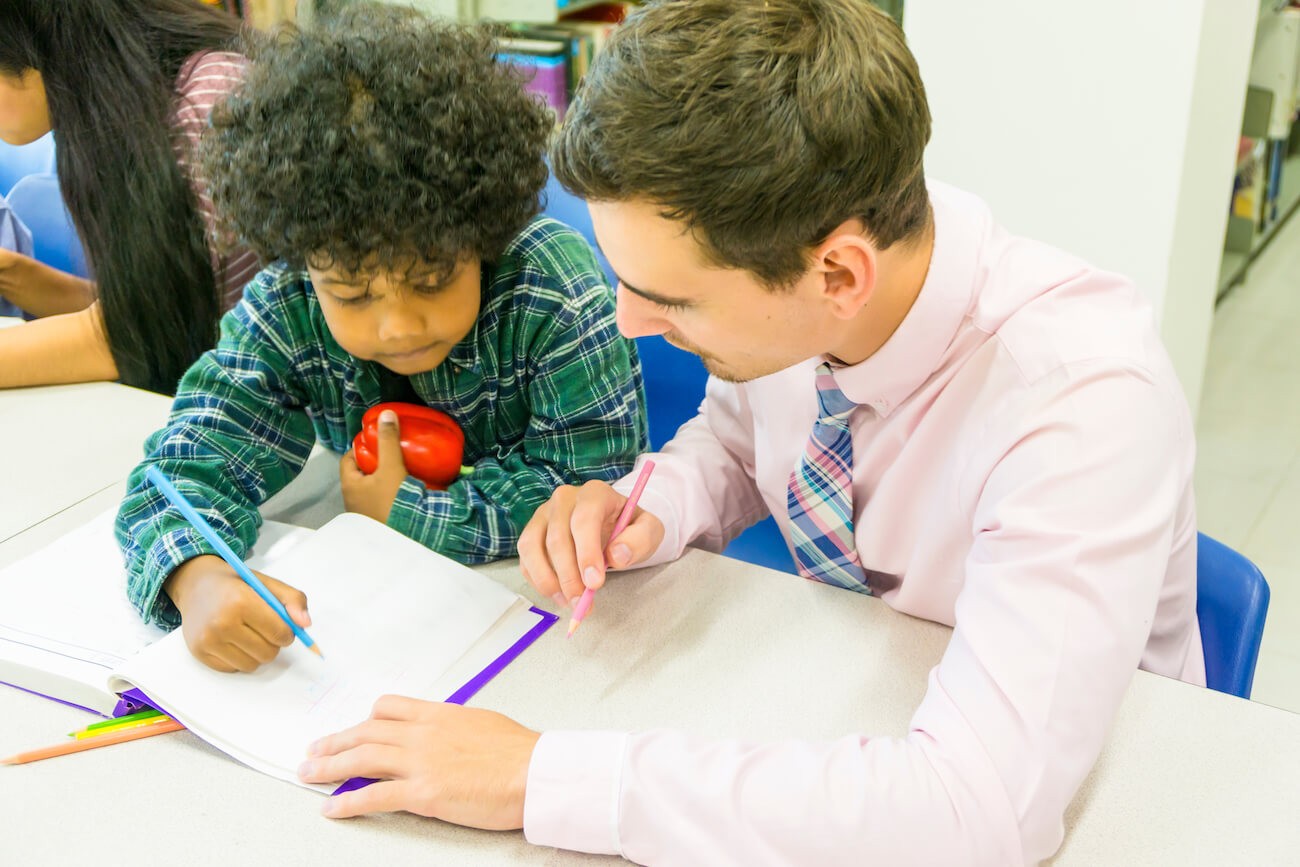 What Are the Advantages of a Master’s Degree in Literacy Specialist